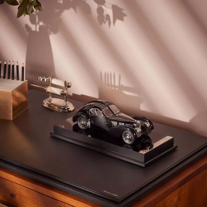 Декоративная статуэтка Bugatti 57SC Atlantic Coupe Ralph Lauren Home 682723215001 - photo 3